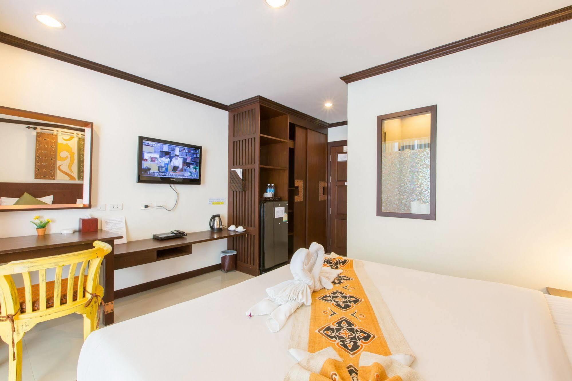 Khách sạn Marina Boutique Patong