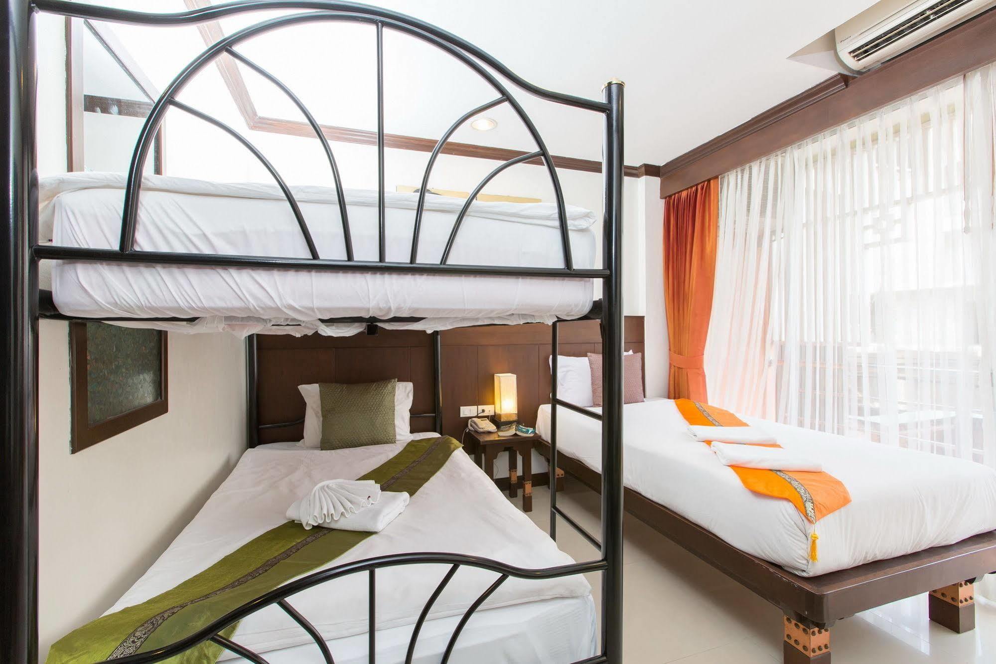 Khách sạn Marina Boutique