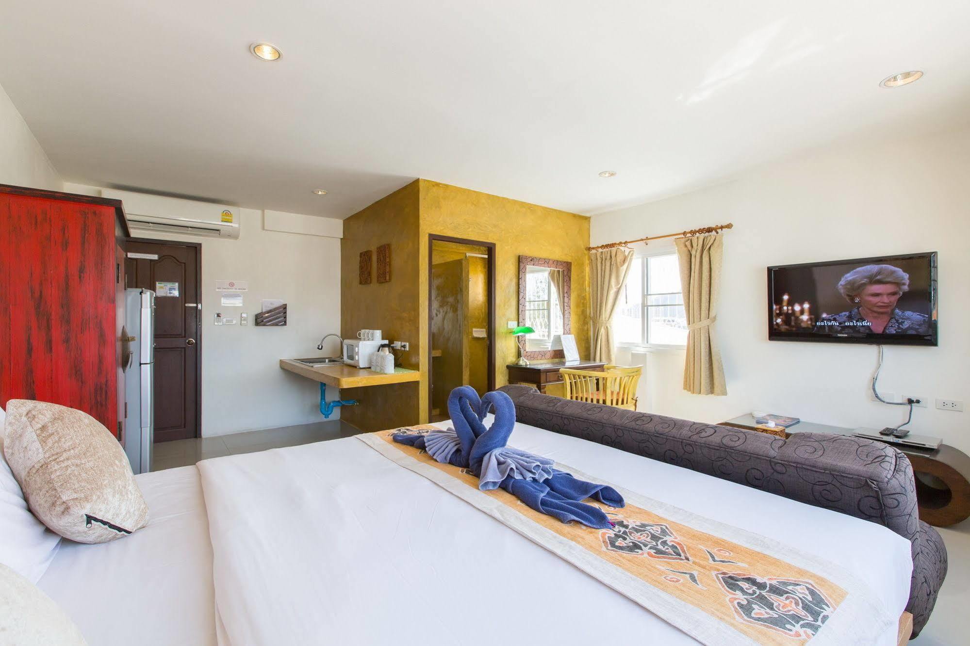 Khách sạn Marina Boutique Patong