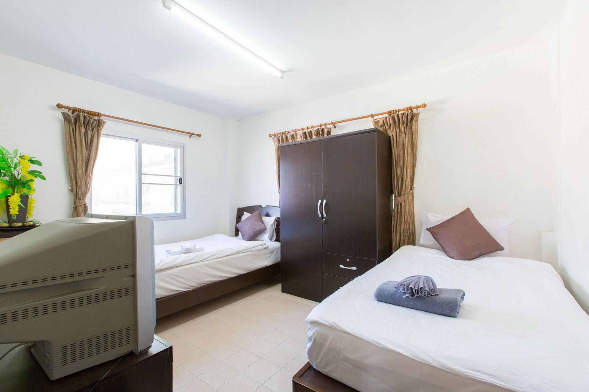 Marina Boutique Khách sạn Patong